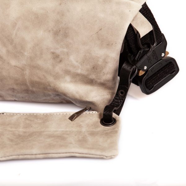 Ice gray leather belt bag – Cinzia Rossi