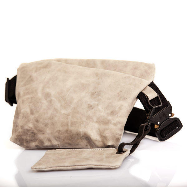 Ice gray leather belt bag – Cinzia Rossi