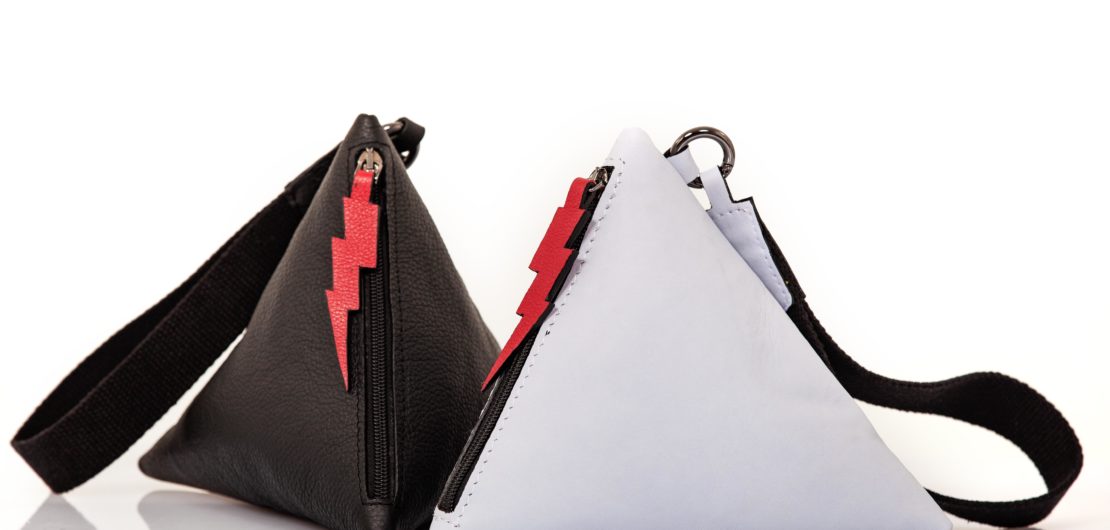 Aquamarine leather pyramid clutch bag - Cinzia Rossi