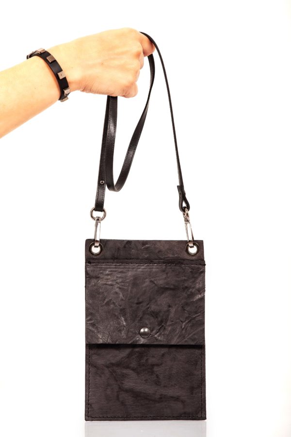Etui-sac pour smartphone en cuir anthracite - Cinzia Rossi