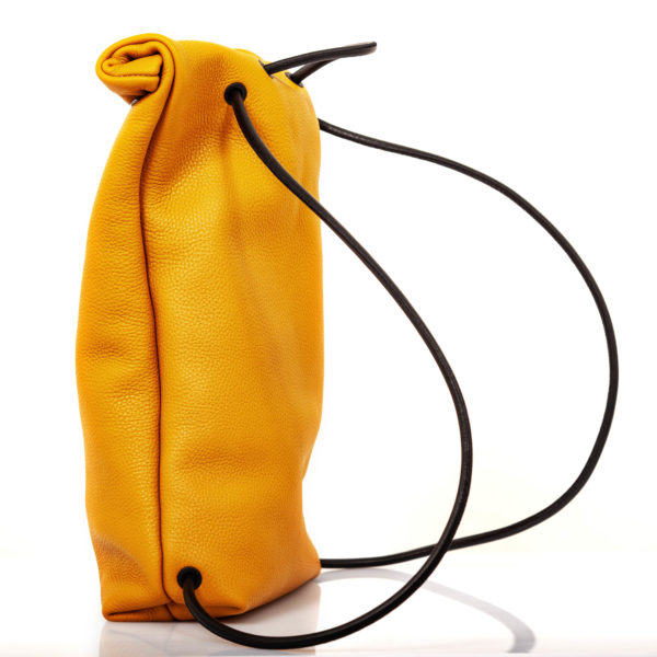 Roll-Top-Rucksack aus gelbem Ockerleder - Cinzia Rossi