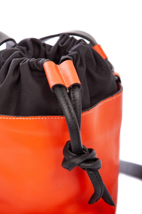 Bucket bag in oranje leer - Cinzia Rossi