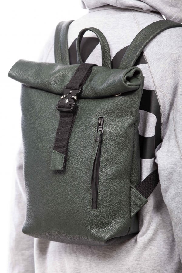 Small roll-top backpack in green leather - Cinzia Rossi